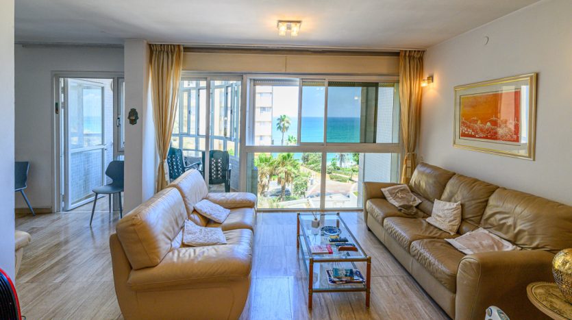 Spacious 4 Roomed Apartment On Nitza's Coastal Strip - Netanya Real ...